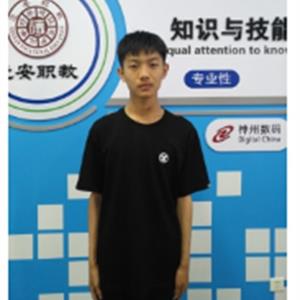 信念蘊育能量，青春綻放光明